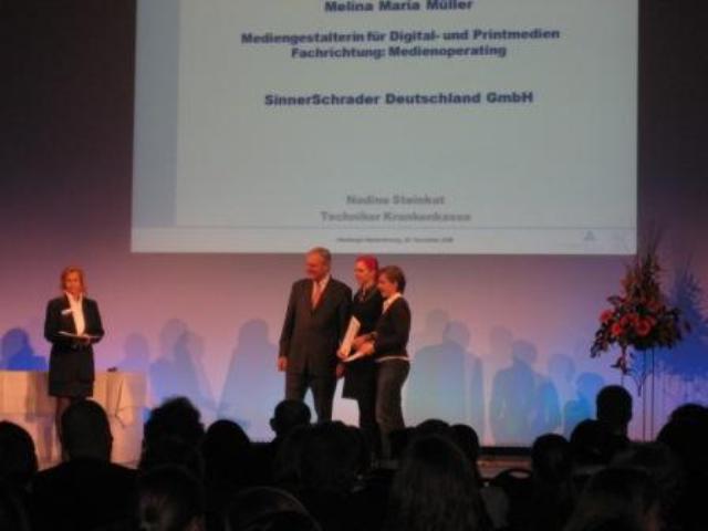 Foto_ehrung_2_melina
