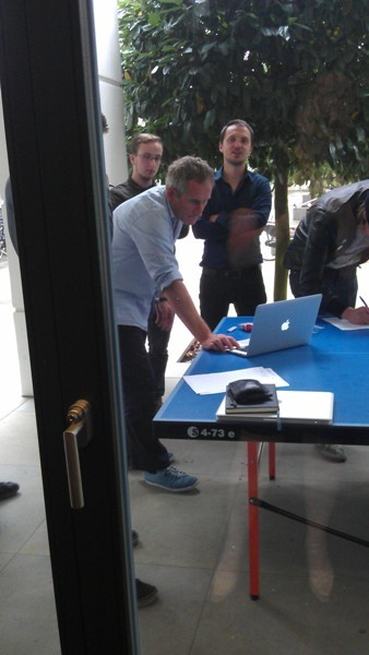 Konfi_tischtennisplatte